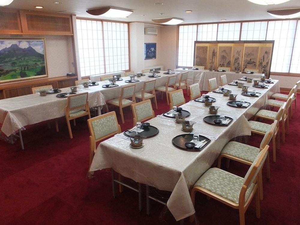 Akakura Wakui Hotel Myoko Exterior photo