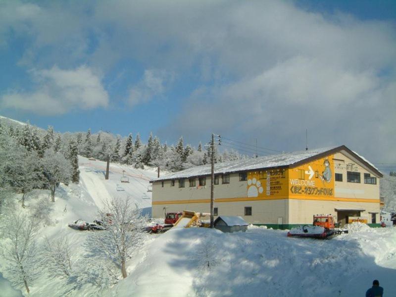 Akakura Wakui Hotel Myoko Exterior photo